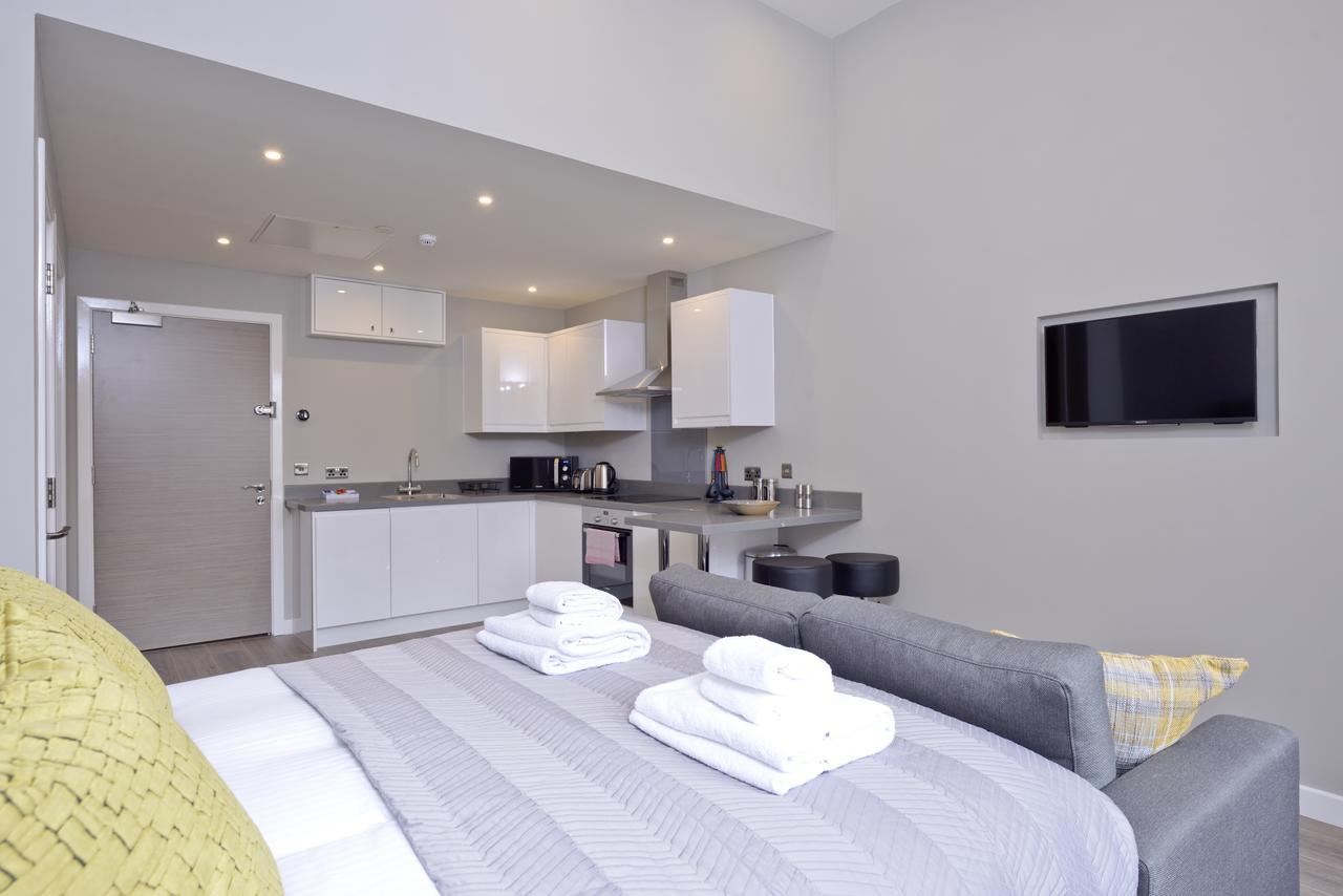 Nelson Mandela Place Apartments Глазго Экстерьер фото